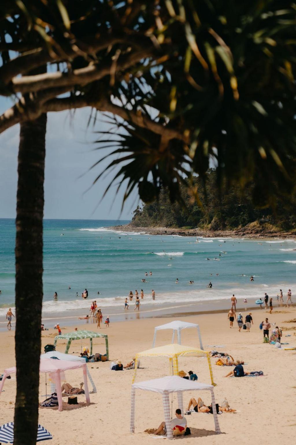 On The Beach Noosa Resort Bagian luar foto