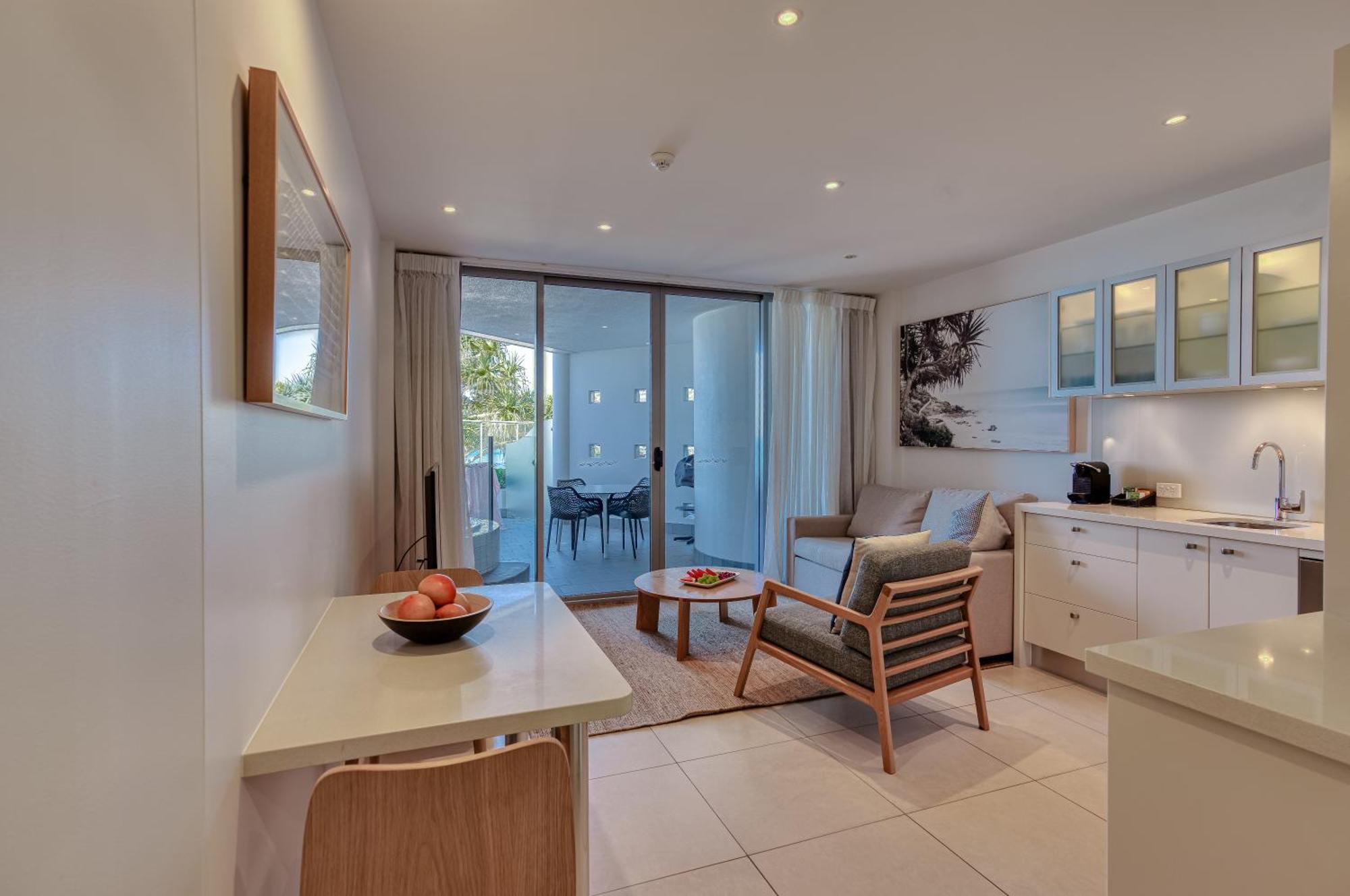 On The Beach Noosa Resort Bagian luar foto